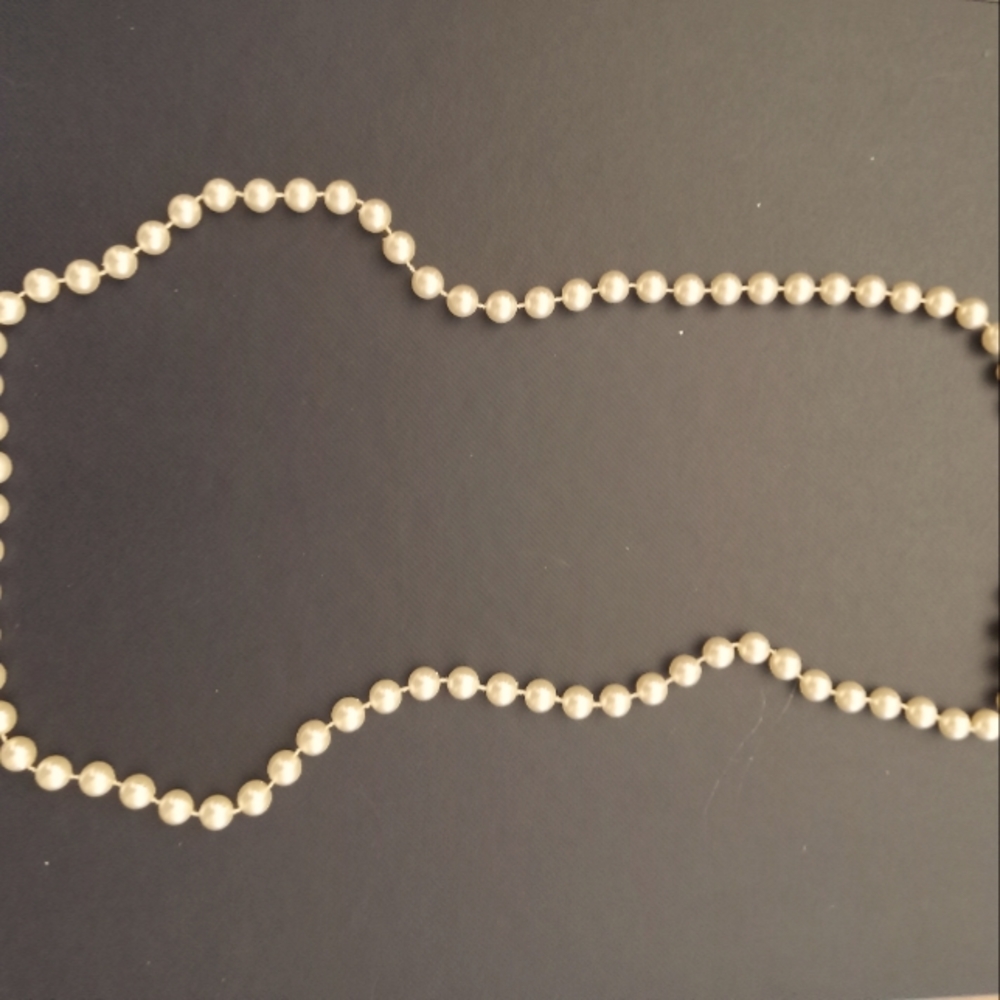 Pearl necklace